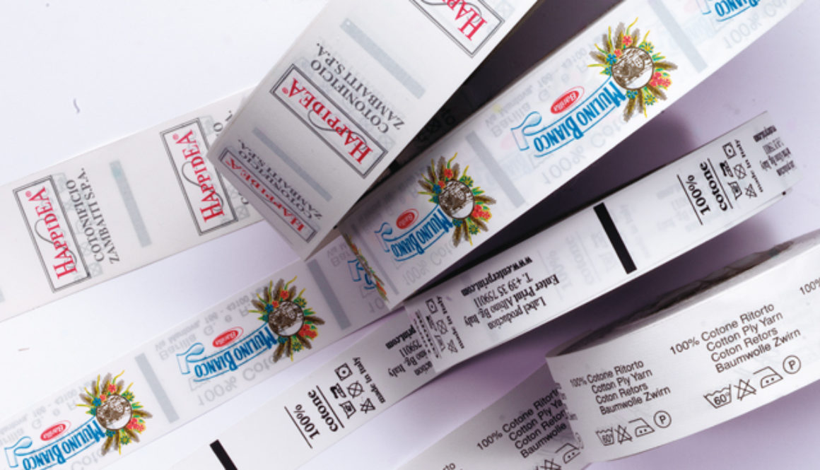 Etichette da cucire stampate su tessuto